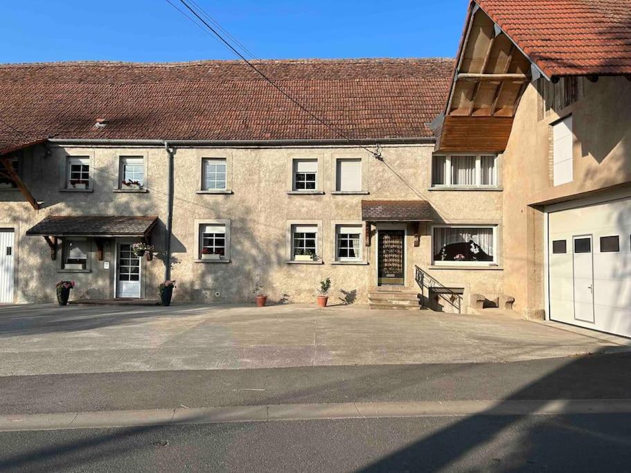 Maison Au Sein D'Une Ferme Villa Rahling Exterior foto